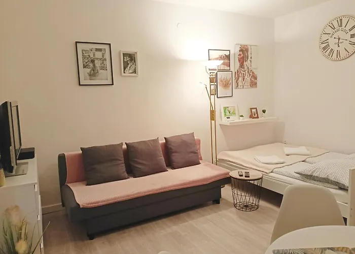 Pod Chelmcem 斯扎瓦诺泽德霍